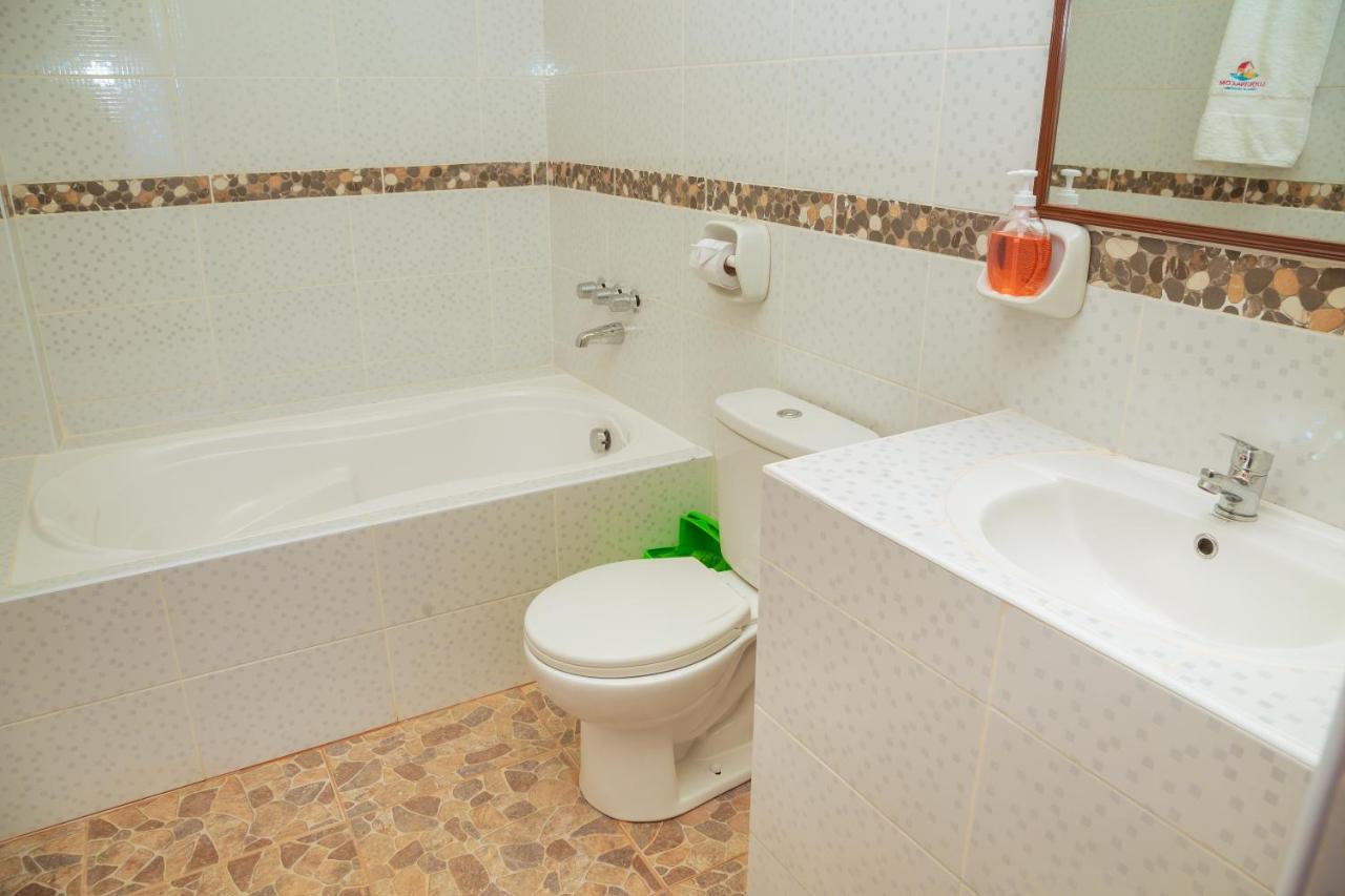 Luquina Utama Lodge Εξωτερικό φωτογραφία