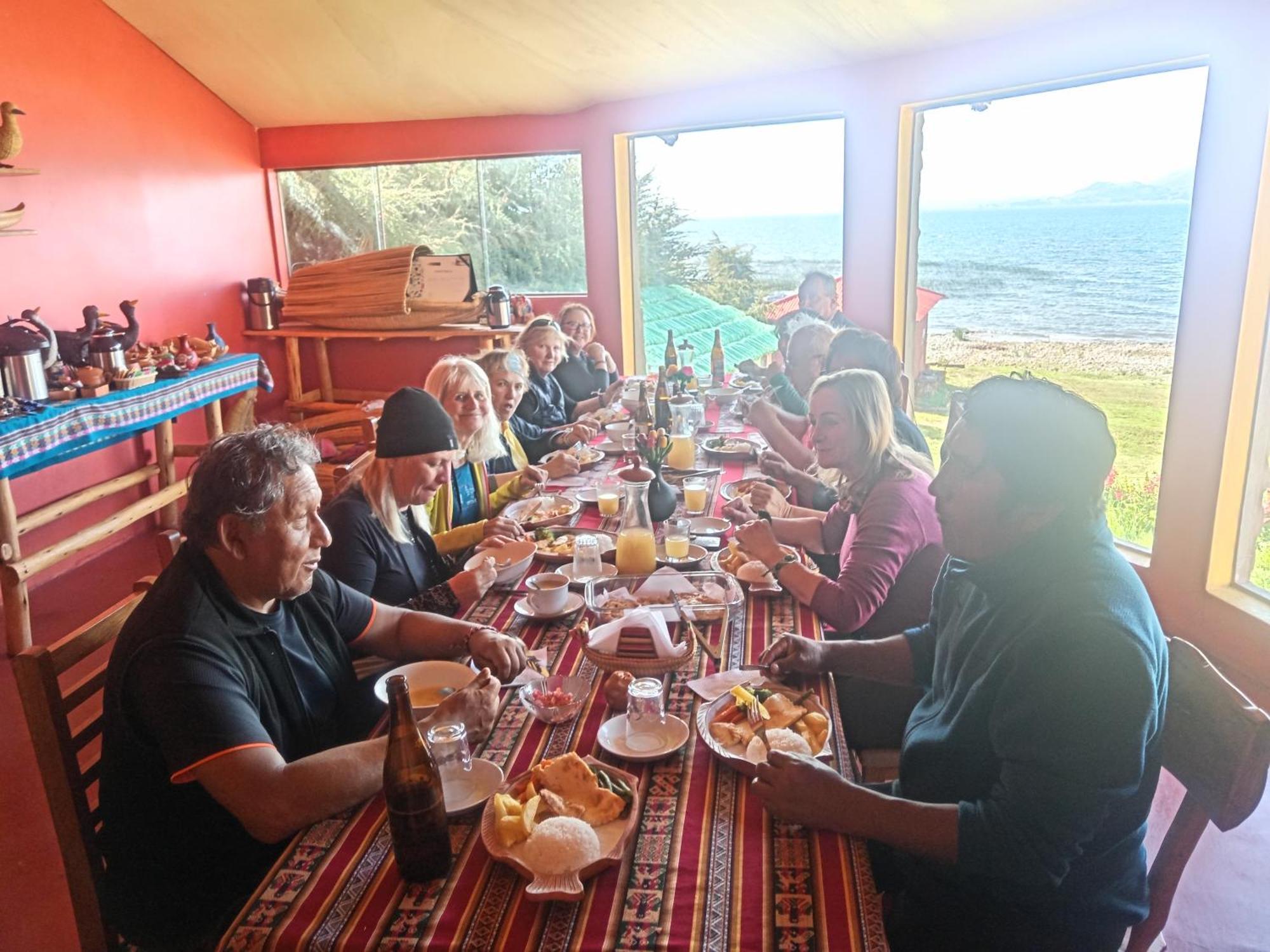 Luquina Utama Lodge Εξωτερικό φωτογραφία